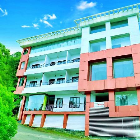 Red Castle Munnar Hotel Bagian luar foto