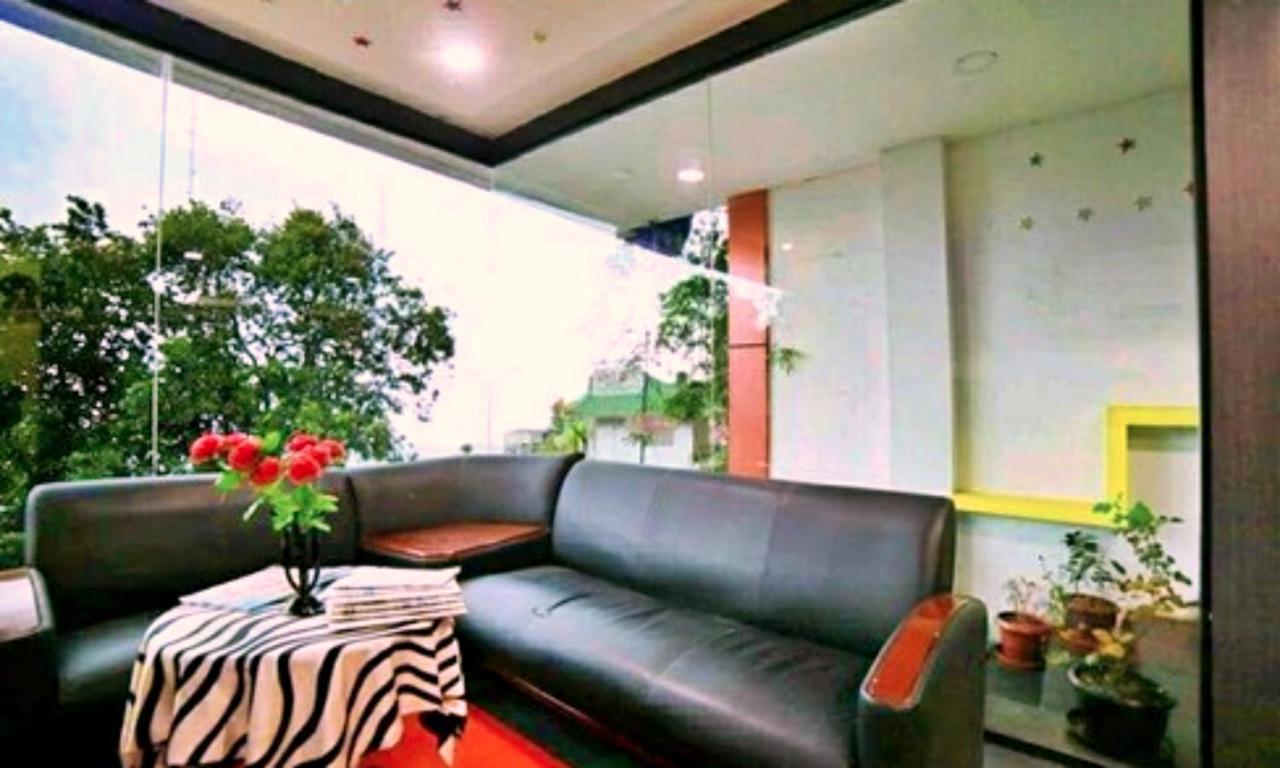 Red Castle Munnar Hotel Bagian luar foto
